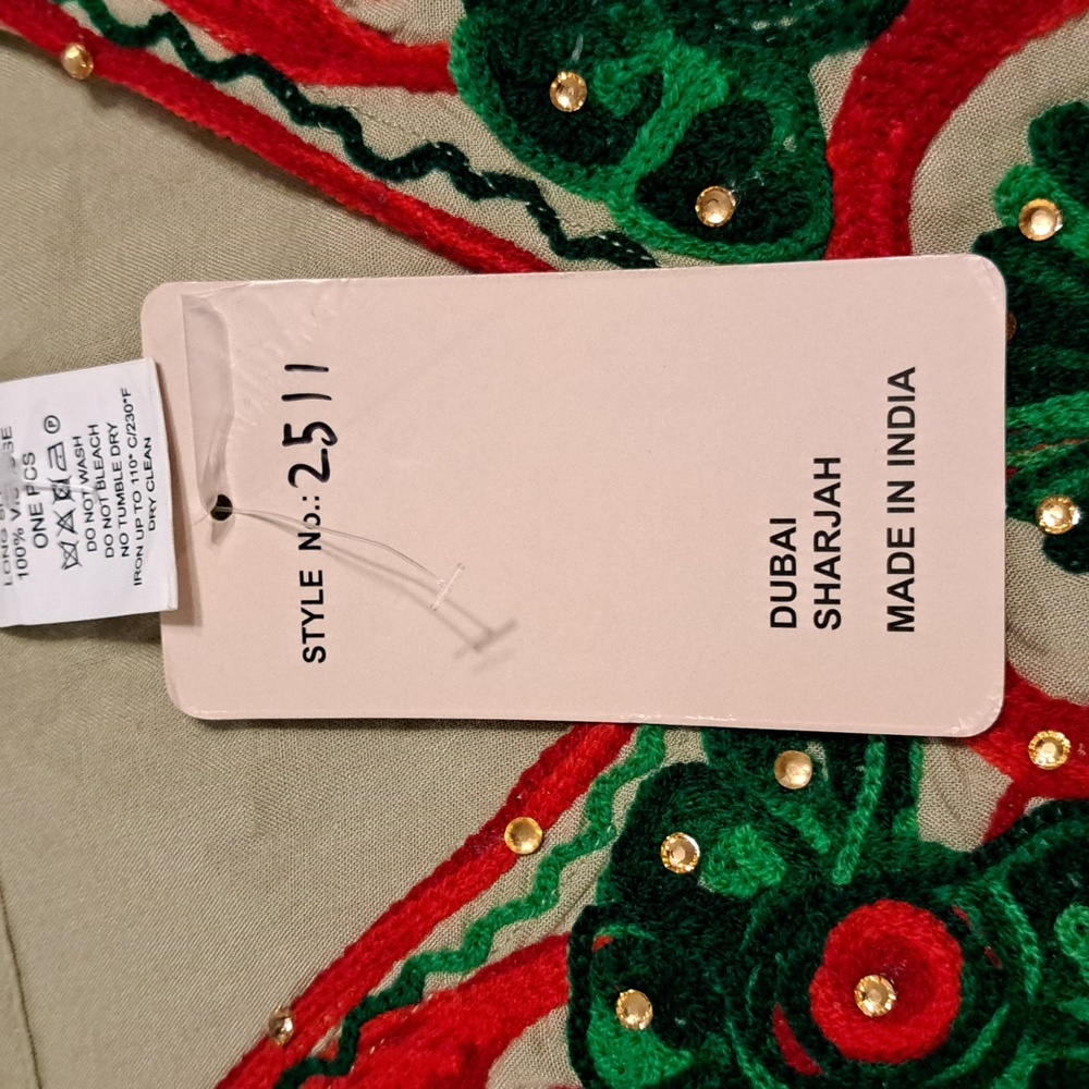NWT Kaftan from India - Picture 7 of 13